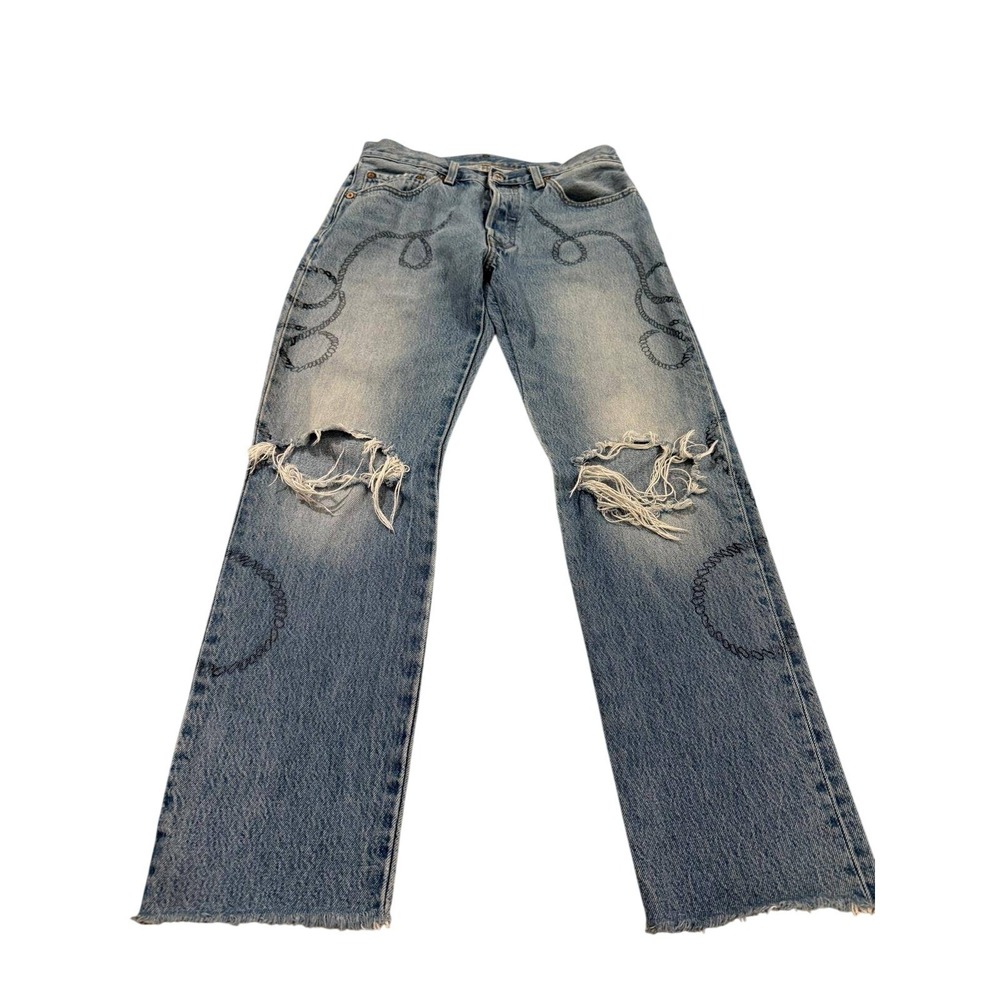 Levis 501 Distressed Chain Embroidered Straight Leg Jeans Light Wash W26 L28‎